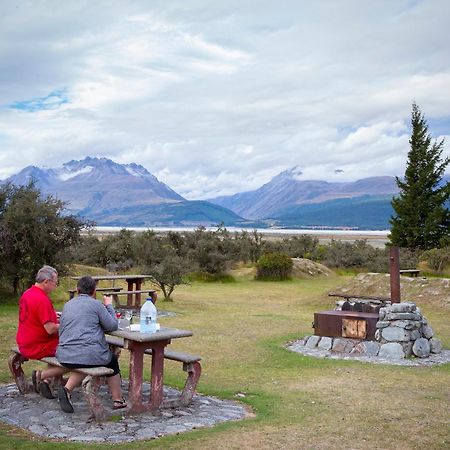 Glentanner Park Centre Hotel Aoraki / Mount Cook Room photo