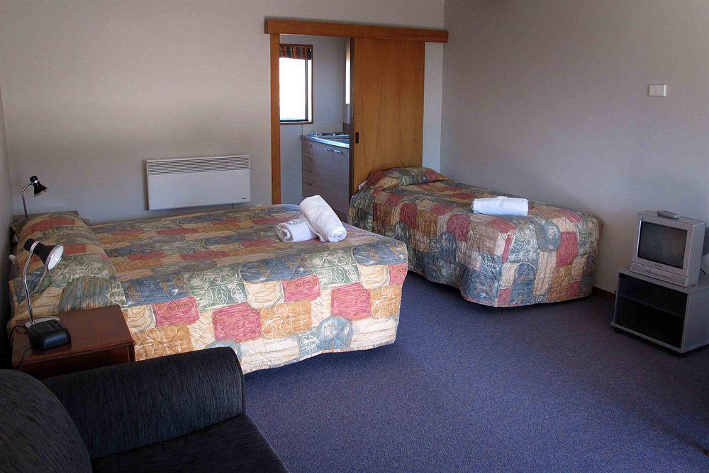 Glentanner Park Centre Hotel Aoraki / Mount Cook Room photo