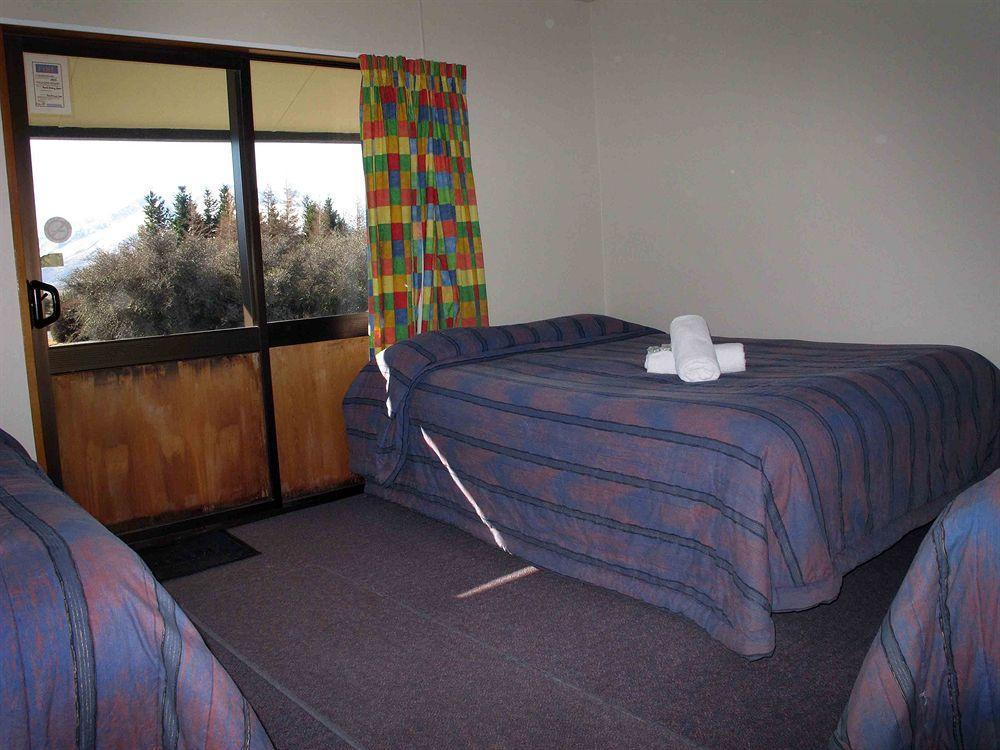 Glentanner Park Centre Hotel Aoraki / Mount Cook Room photo