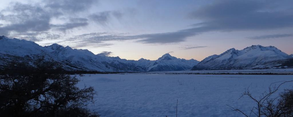 Glentanner Park Centre Hotel Aoraki / Mount Cook Exterior photo